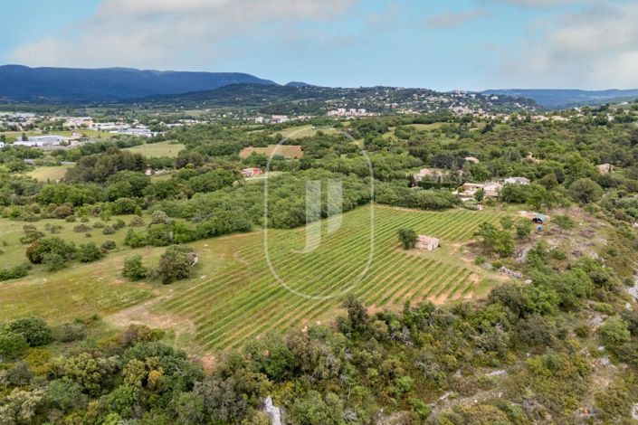 Image No.2-4 Bed House for sale