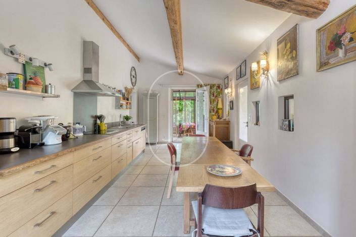 Image No.3-4 Bed House for sale