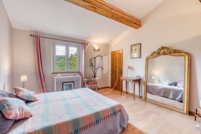 Image No.7-4 Bed House for sale