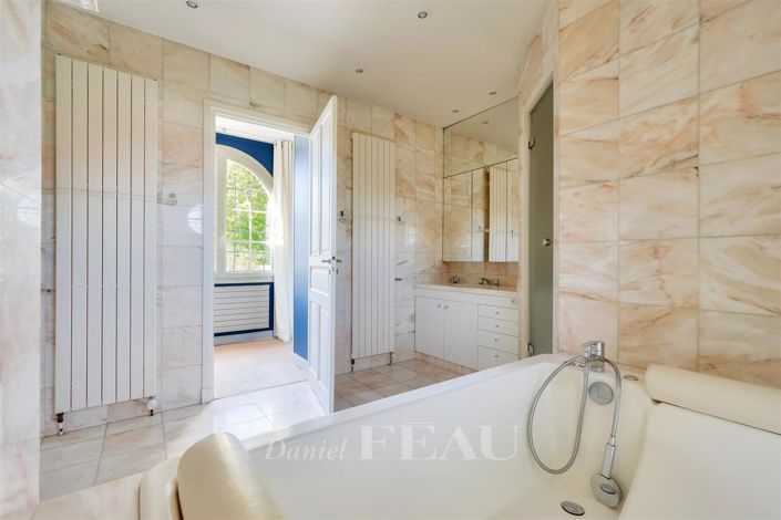 Image No.26-Maison de 5 chambres à vendre à Garches