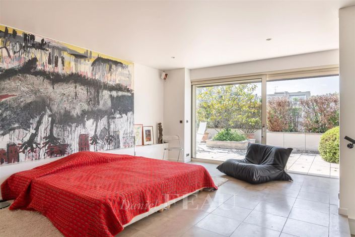 Image No.22-3 Bed Apartment for sale