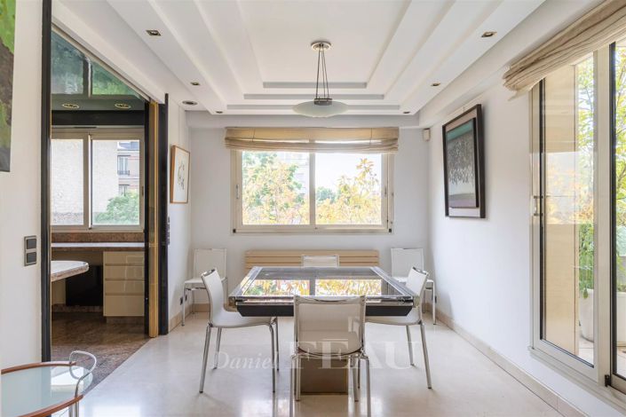 Image No.24-3 Bed Apartment for sale