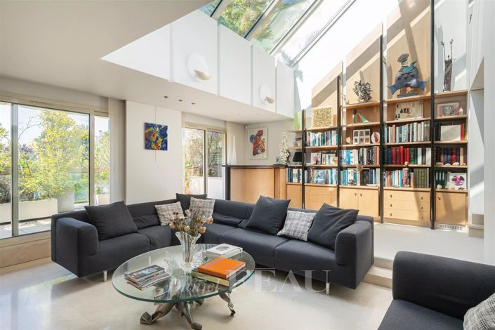 Image No.25-3 Bed Apartment for sale