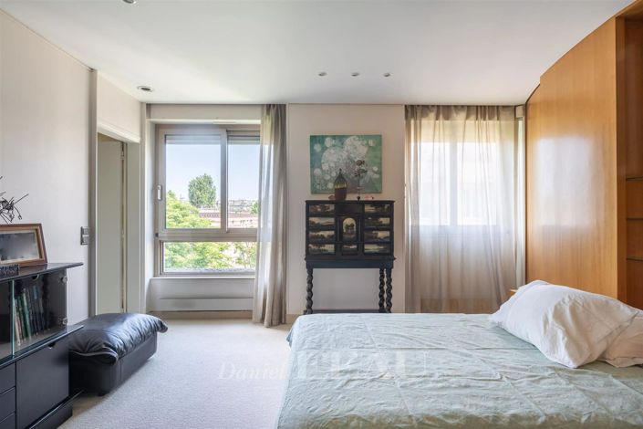 Image No.28-3 Bed Apartment for sale