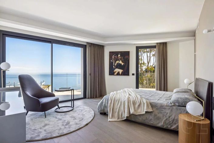 Image No.6-3 Bed Property for sale