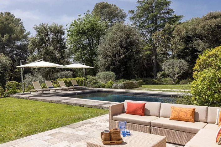 Image No.11-5 Bed House for sale