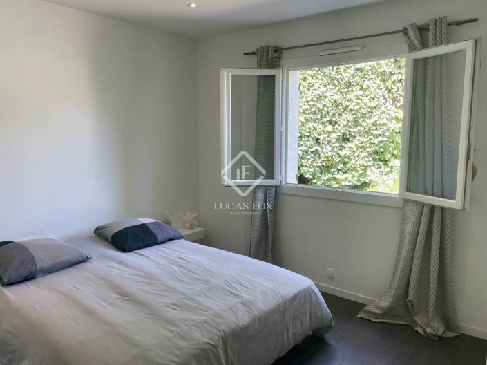 Image No.12-3 Bed House for sale