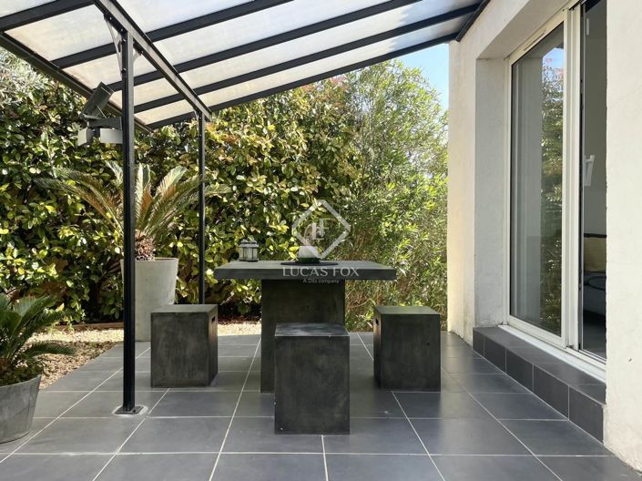 Image No.19-3 Bed House for sale