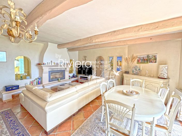 Image No.10-3 Bed House for sale