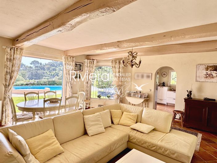 Image No.11-3 Bed House for sale