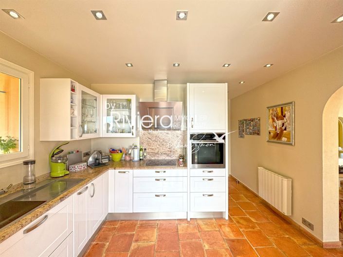 Image No.14-3 Bed House for sale