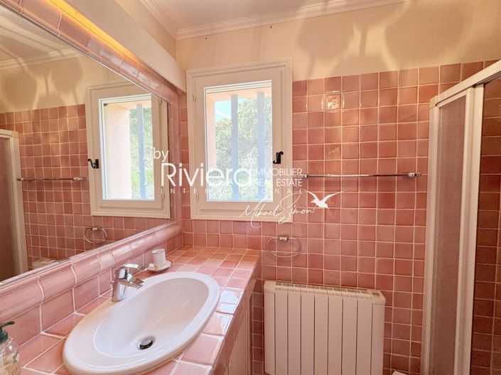 Image No.22-3 Bed House for sale