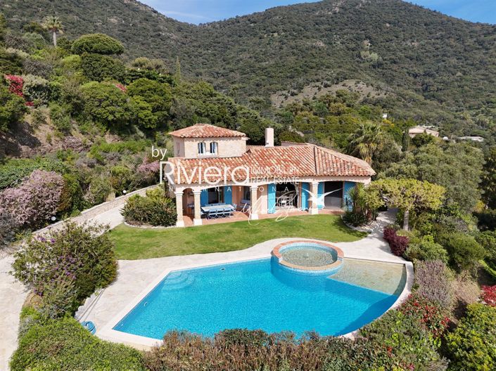 Image No.3-3 Bed House for sale