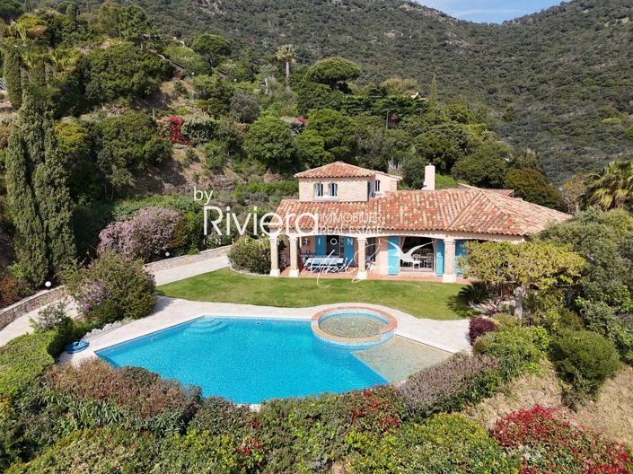 Image No.35-3 Bed House for sale