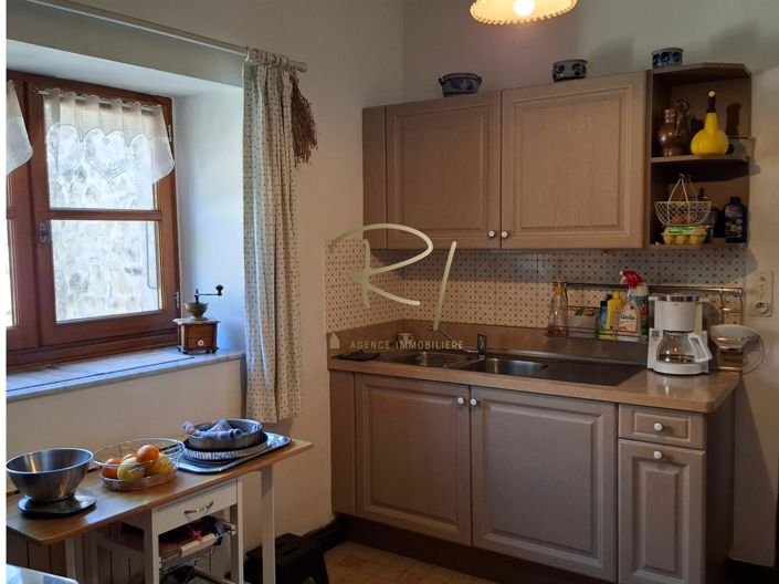 Image No.5-3 Bed House for sale