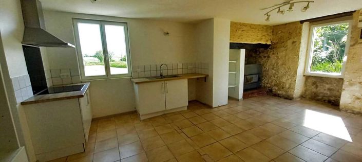 Image No.14-2 Bed House for sale