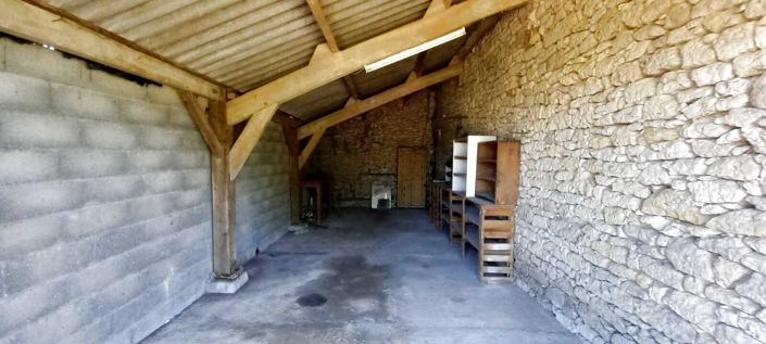 Image No.18-2 Bed House for sale