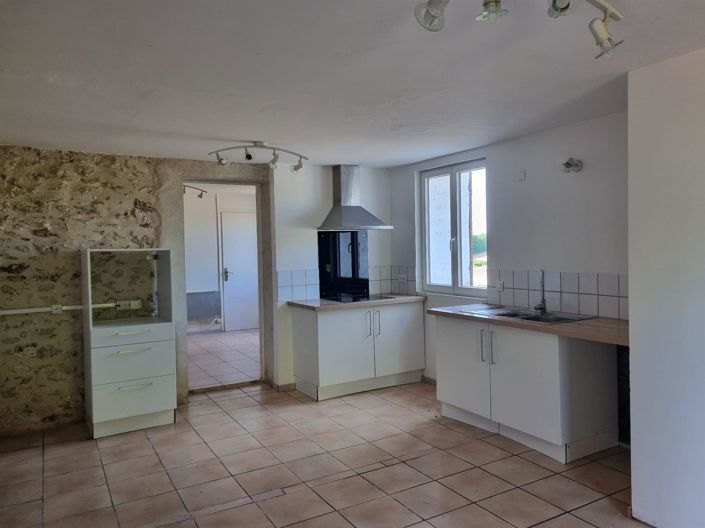 Image No.41-2 Bed House for sale