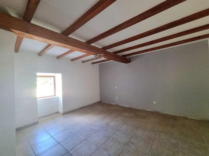 Image No.9-2 Bed House for sale