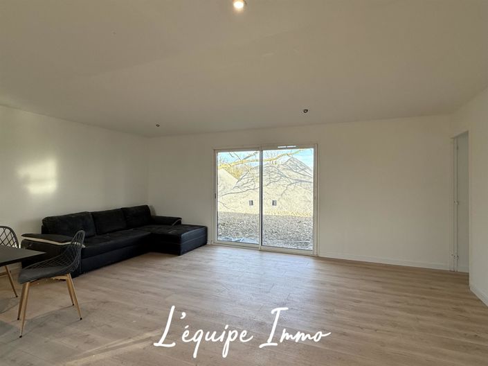 Image No.3-2 Bed House for sale