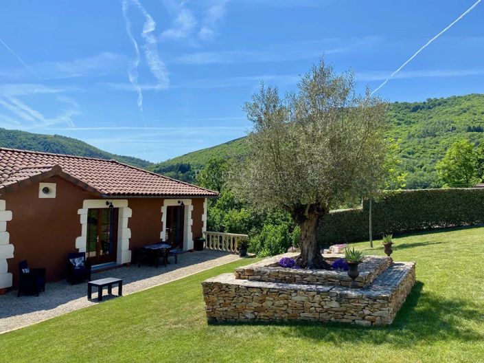 Image No.9-Maison de 7 chambres à vendre à Decazeville