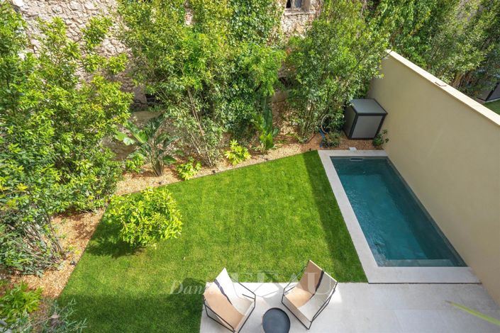 Image No.10-5 Bed House for sale