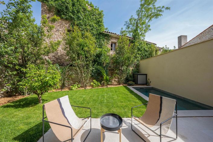 Image No.3-5 Bed House for sale