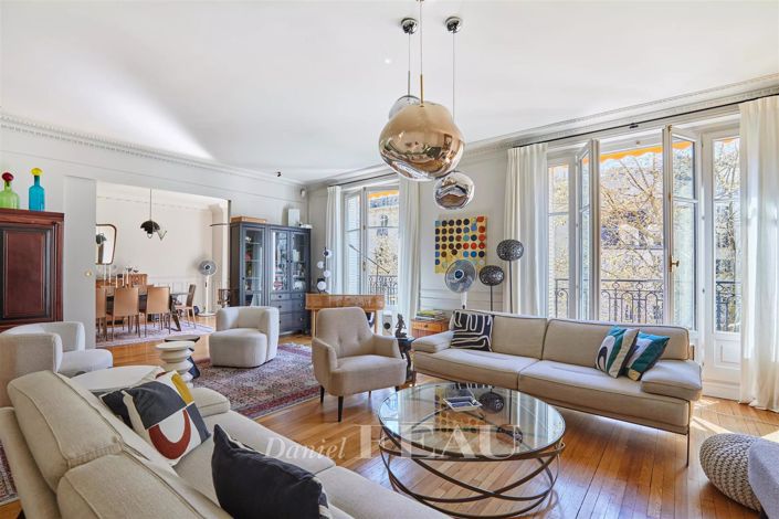 Image No.1-4 Bed Apartment for sale