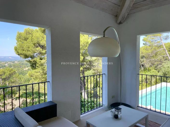 Image No.17-5 Bed House for sale