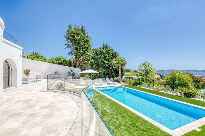 Image No.22-5 Bed House for sale