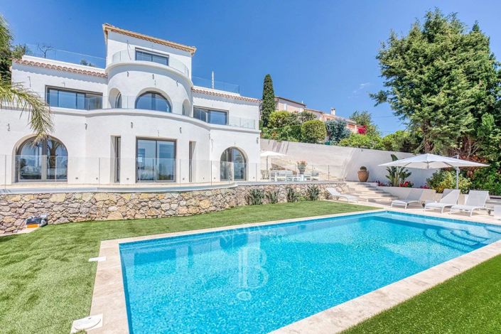 Image No.24-5 Bed House for sale