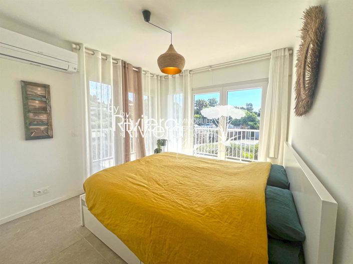 Image No.10-3 Bed Apartment for sale