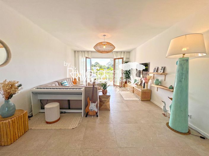 Image No.6-3 Bed Apartment for sale