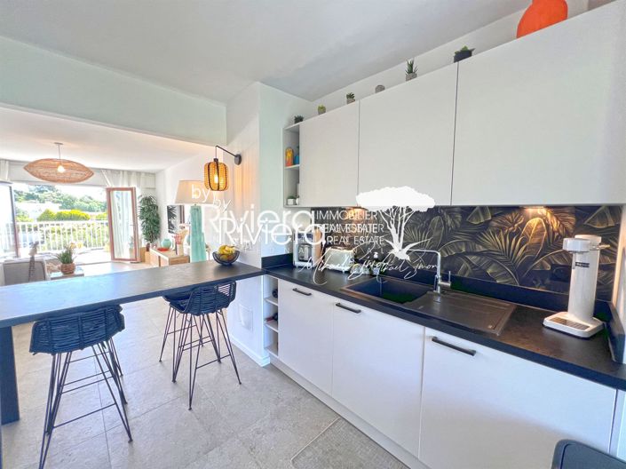 Image No.8-3 Bed Apartment for sale