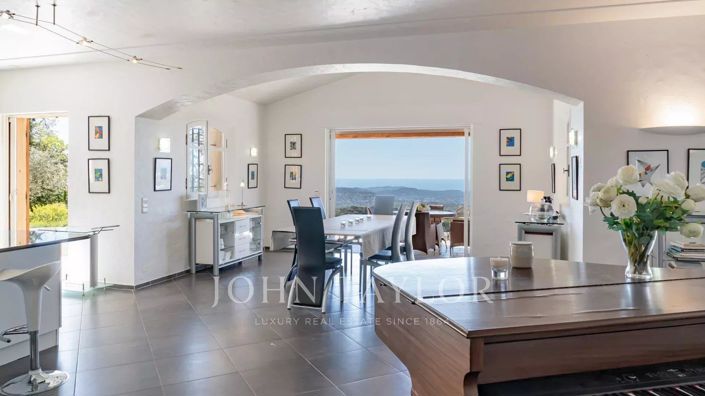 Image No.13-Maison de 5 chambres à vendre à Châteauneuf-Grasse