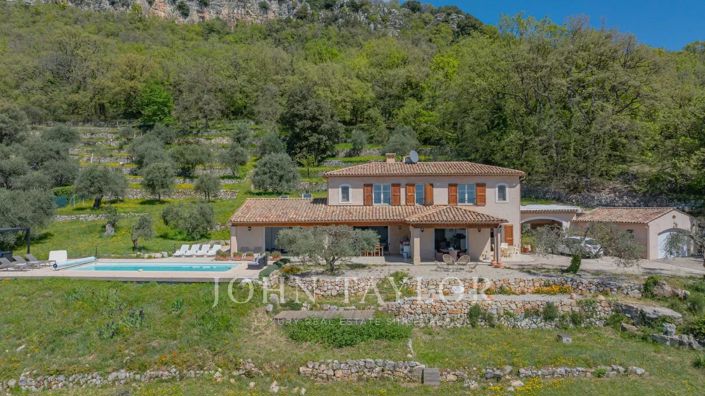 Image No.21-5 Bed House for sale