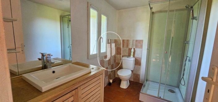 Image No.5-1 Bed House for sale