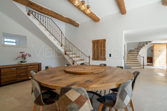 Image No.14-8 Bed House for sale