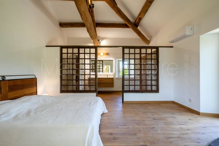 Image No.18-8 Bed House for sale