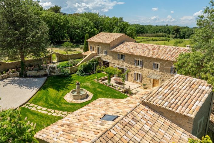 Image No.6-8 Bed House for sale