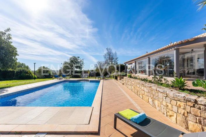 Image No.41-6 Bed House for sale