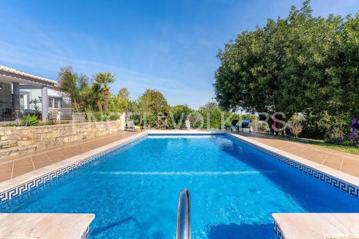 Image No.45-6 Bed House for sale