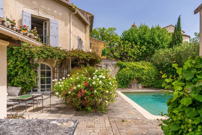 Image No.1-5 Bed House for sale