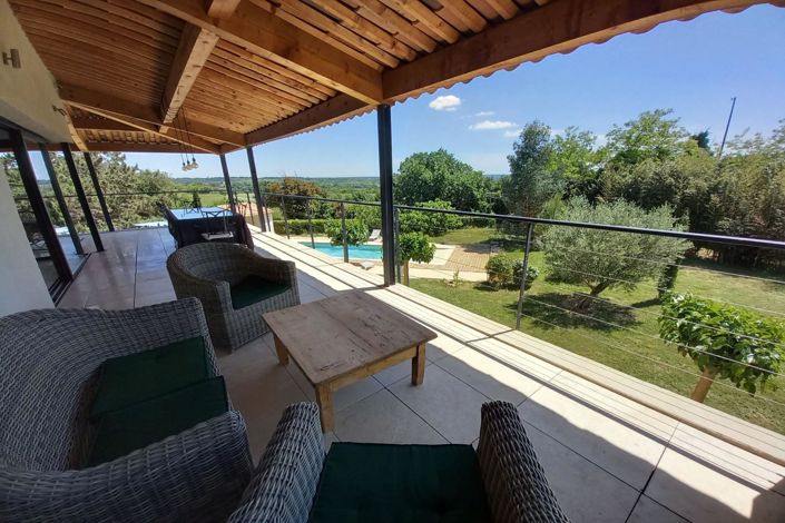 Image No.3-4 Bed House for sale