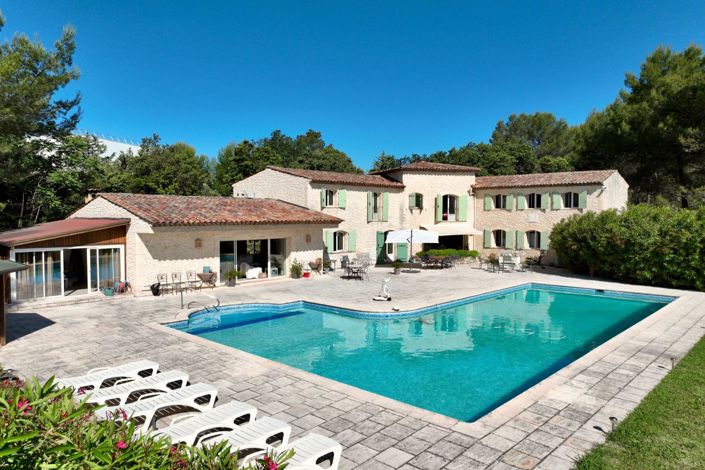 Image No.1-4 Bed House for sale