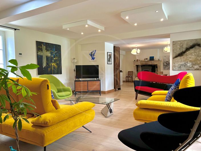 Image No.4-7 Bed House for sale