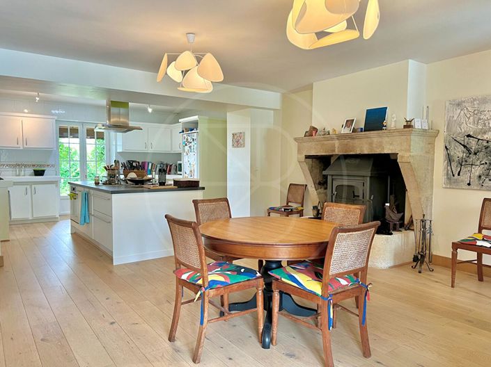 Image No.5-Maison de 7 chambres à vendre à Sauveterre-de-Guyenne