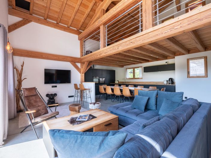 Image No.1-4 Bed House for sale