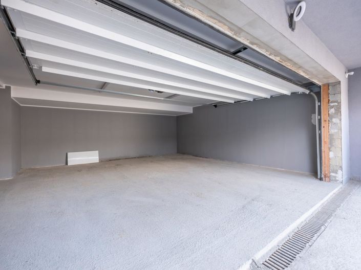 Image No.11-4 Bed House for sale