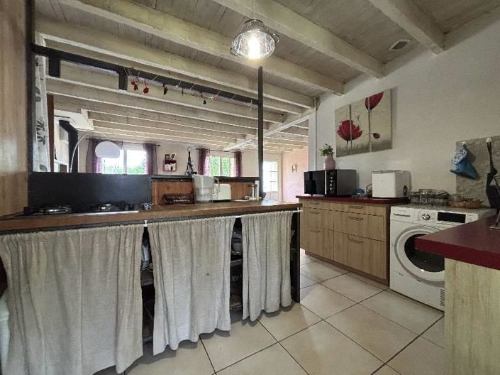 Image No.8-3 Bed House for sale